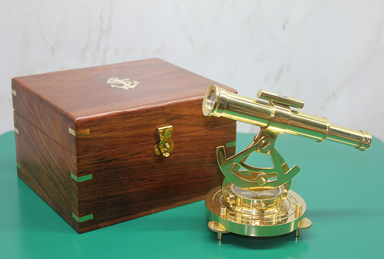Ahşap Kutulu Satranç Model 1