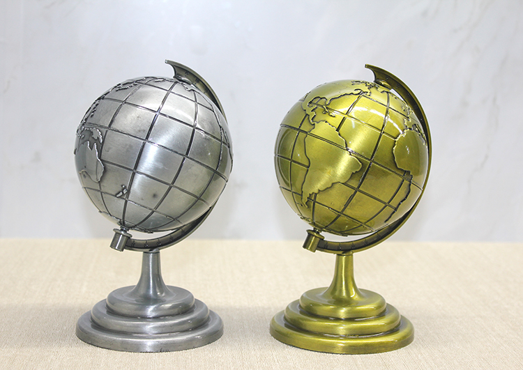 Metal Dünya Küre Model 2
